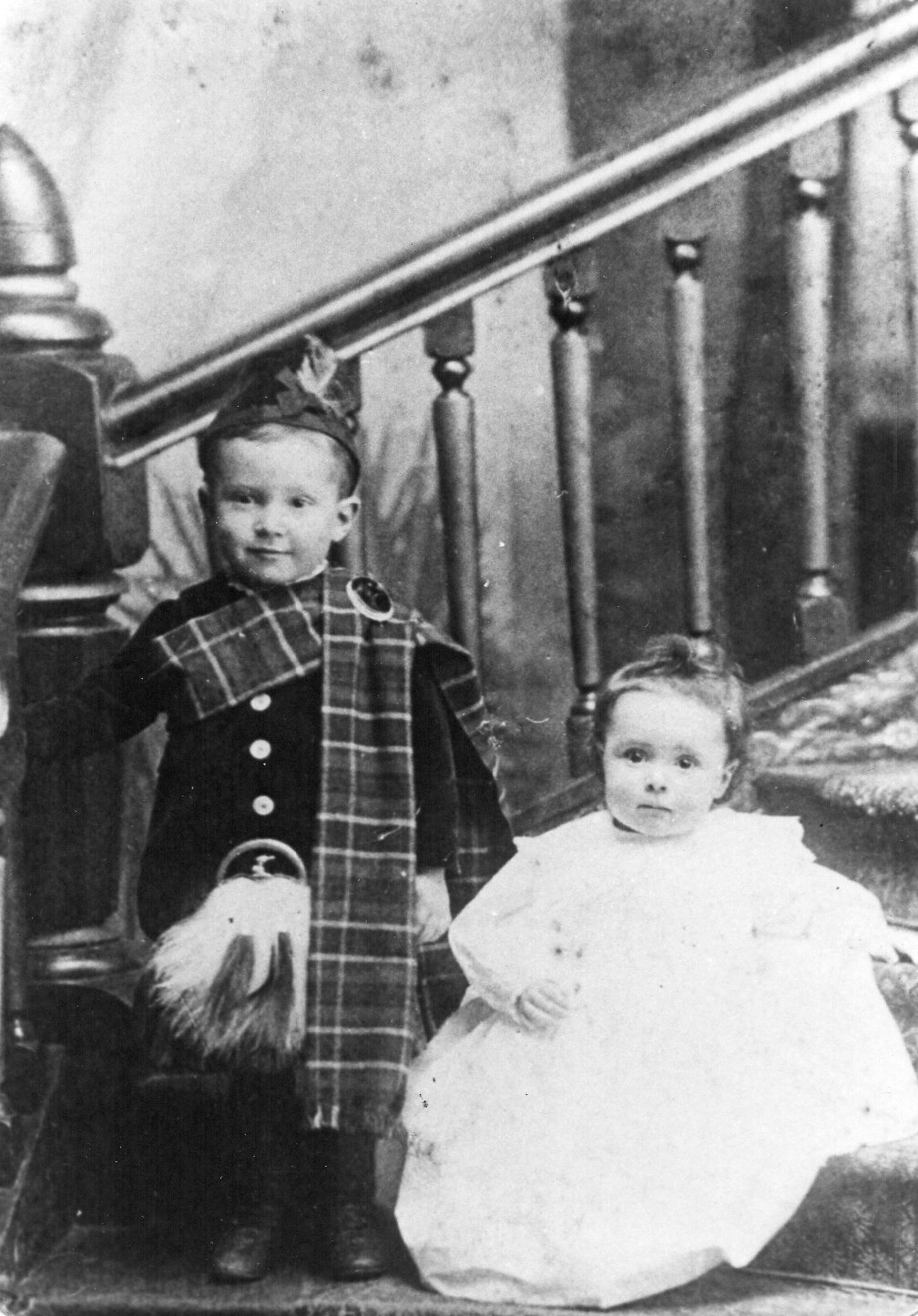 Photo of photos/Hector McLennan 1898-1971 & Lena McLennan 1899-1926